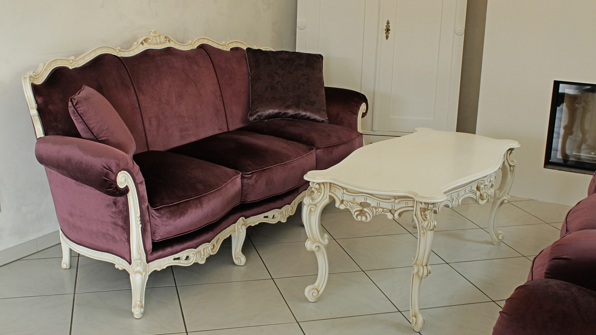 Italian 3 seater sofa, reproduction of Louis XV